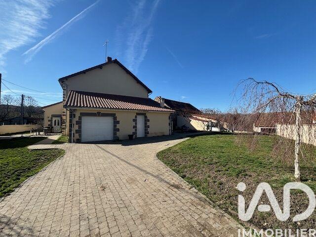 Maison - 147 m² - 5 pièces