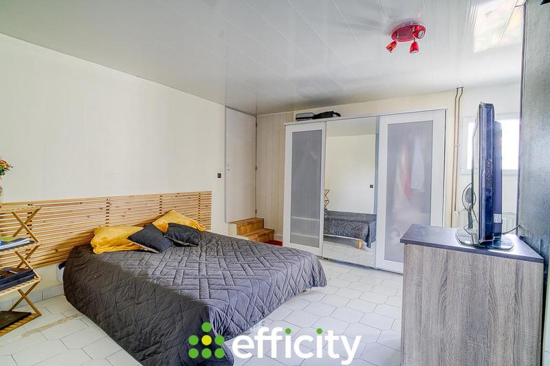 Maison - 184 m² - 7 pièces