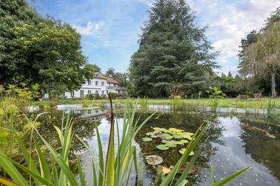 Maison bourgeoise - 407 m² - 12 pièces