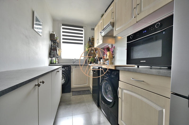 Appartement - 81 m² - 4 pièces