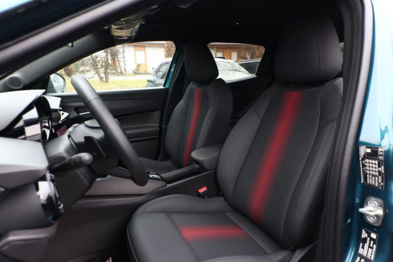 Alfa Romeo Junior 1.2 Ibrida 145 ch eDCT6 Speciale