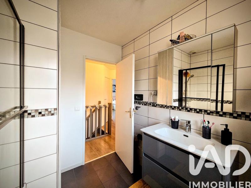 Maison - 81 m² - 4 pièces