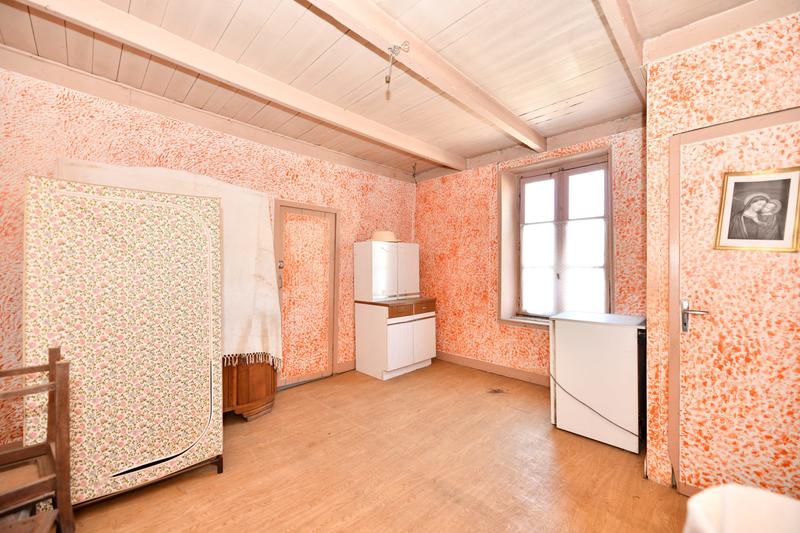 Maison - 220 m² - 10 pièces