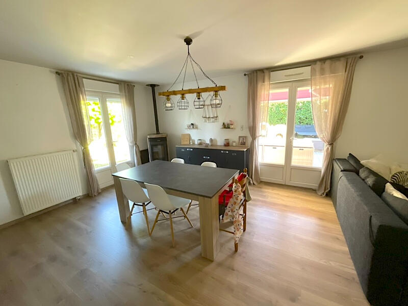 Maison - 120 m² - 5 pièces