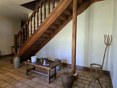 Maison - 315 m² - 10 pièces