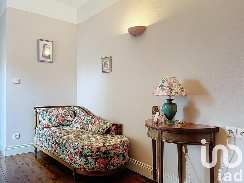 Maison - 357 m² - 8 pièces