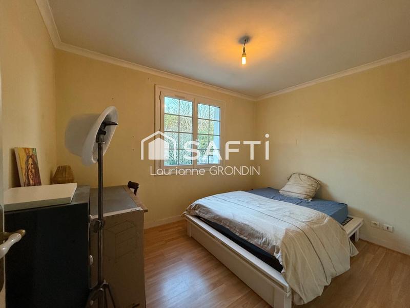 Maison - 95 m² - 5 pièces