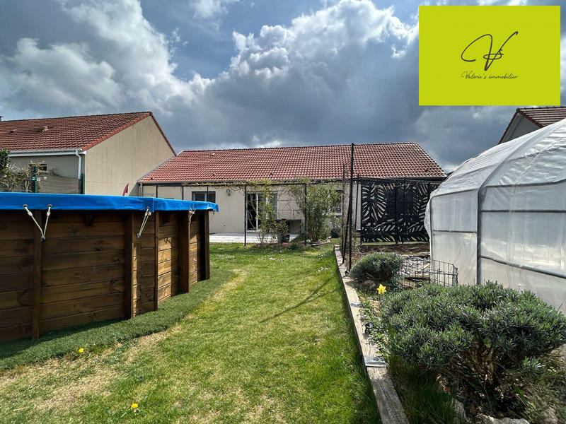 Maison - 107 m² - 5 pièces