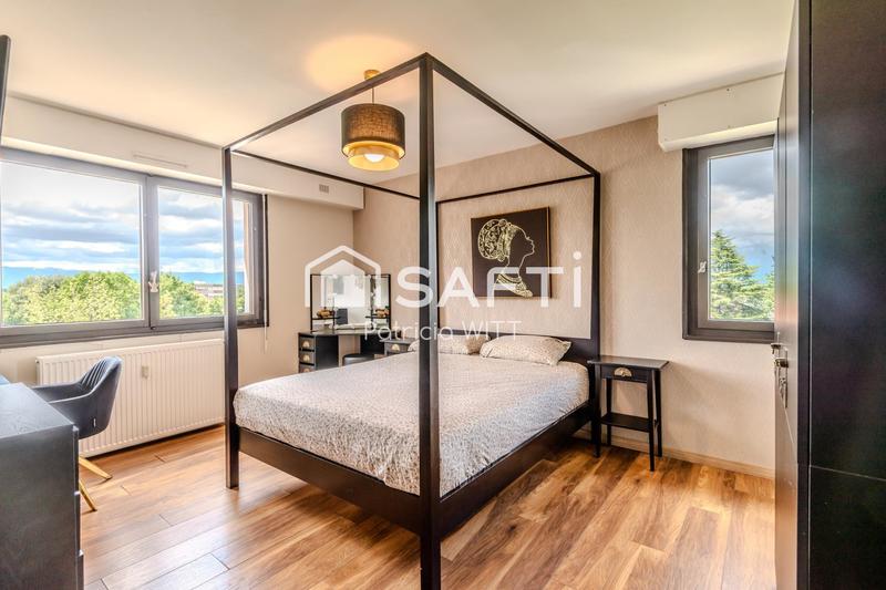 Appartement - 82 m² - 4 pièces