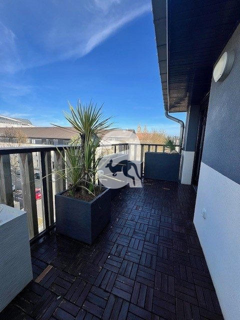 Appartement - 82 m² - 4 pièces