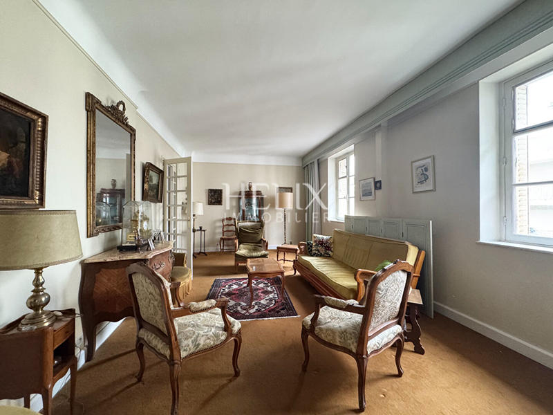 Appartement - 129 m² - 5 pièces