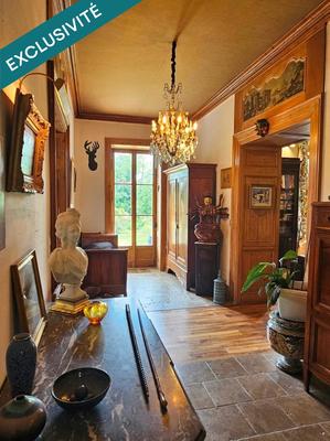 Château - 337 m² - 10 pièces
