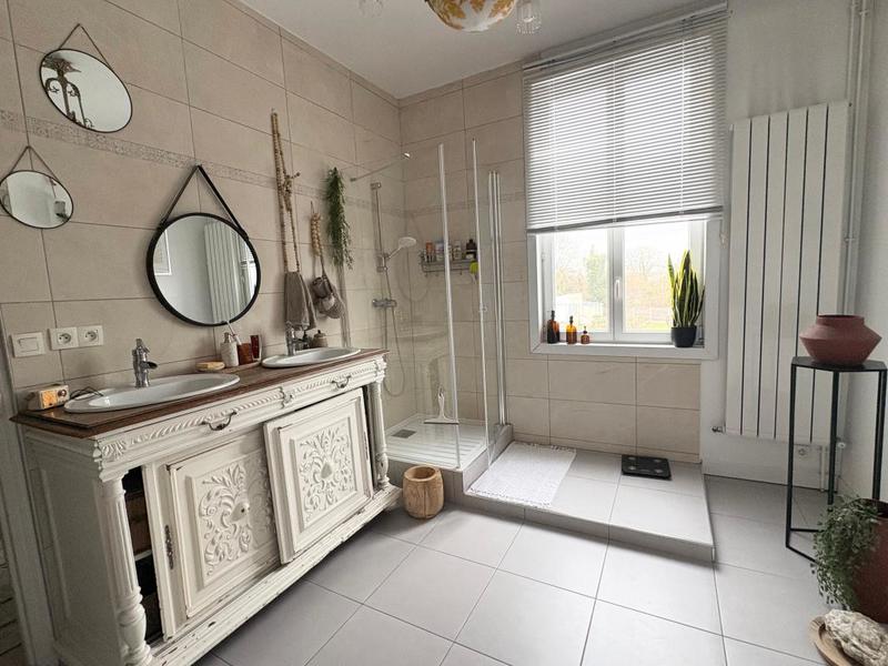 Maison - 110 m² - 4 pièces