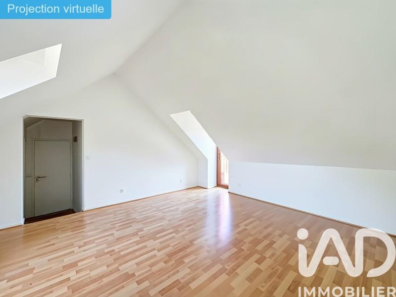 Maison - 205 m² - 8 pièces