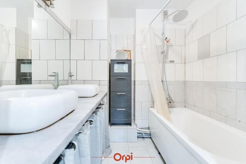 Appartement - 74 m² - 3 pièces