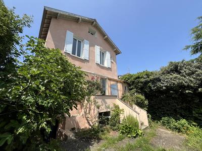 Maison - 86 m² - 4 pièces