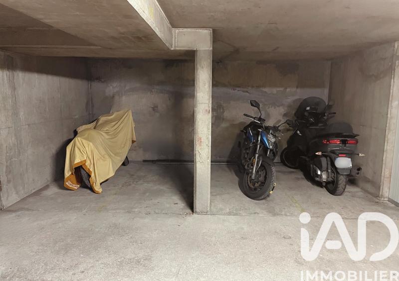 Parking - 12 m²