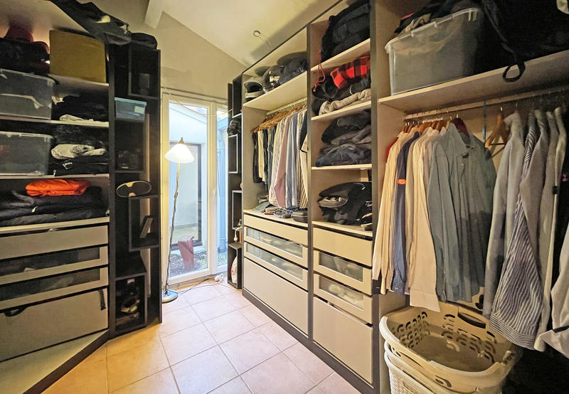 Maison - 300 m² - 9 pièces