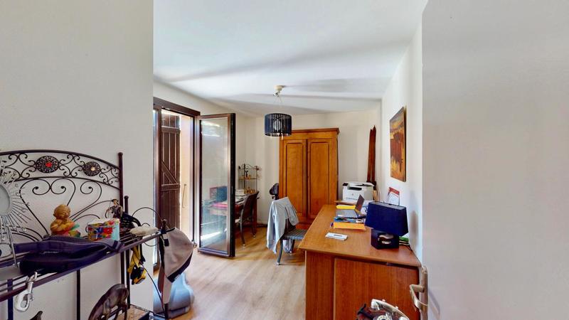 Maison - 197 m² - 7 pièces