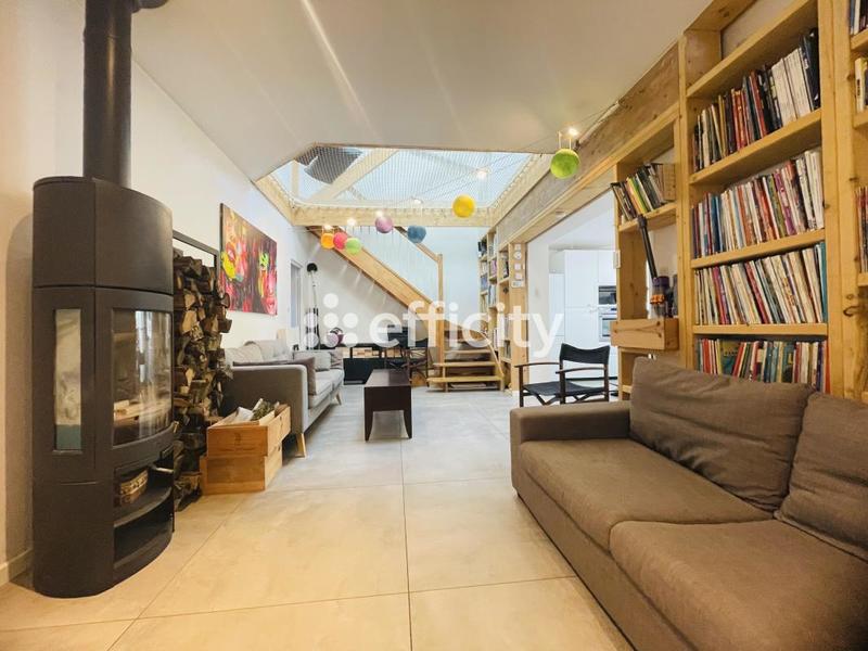 Maison - 186 m² - 7 pièces