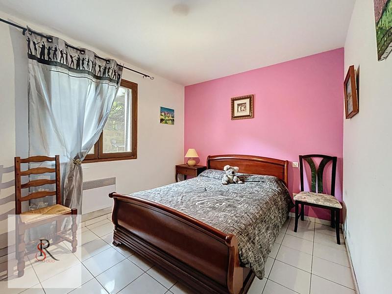 Maison - 265 m² - 8 pièces