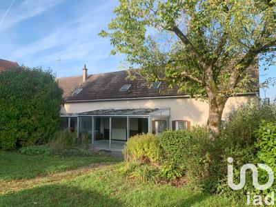 Maison - 175 m² - 8 pièces