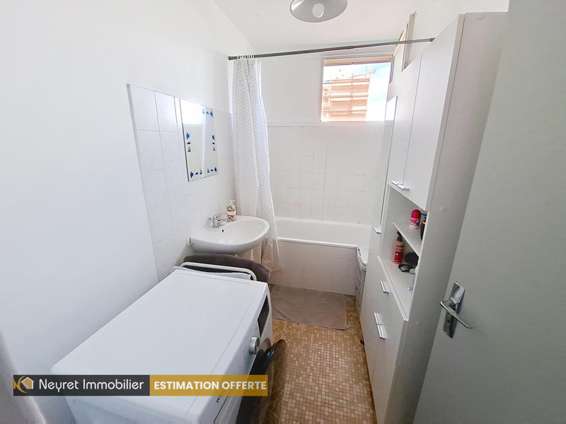 Appartement - 83 m² - 4 pièces