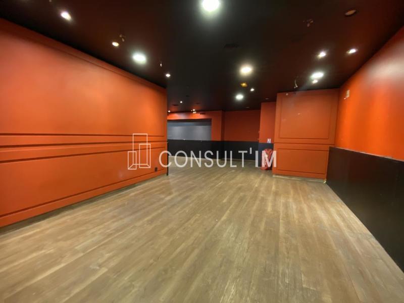 Local commercial - 198 m²