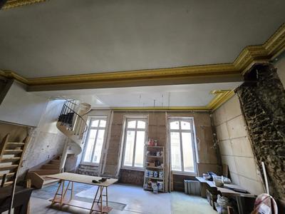 Appartement - 230 m² - 4 pièces