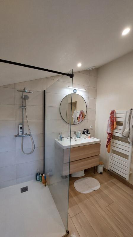 Maison - 214 m² - 8 pièces