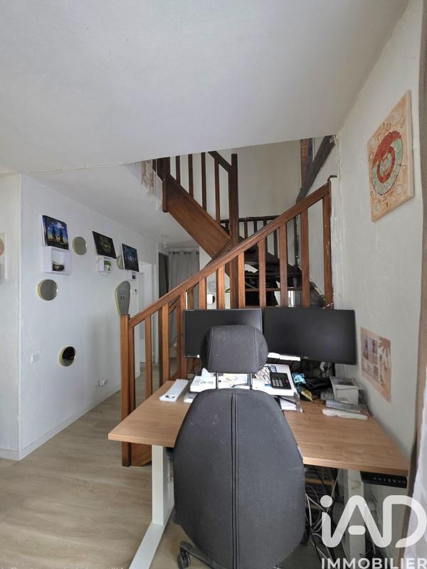 Maison - 90 m² - 5 pièces