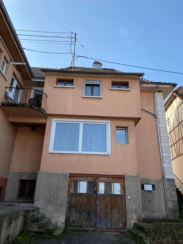 Immeuble - 130 m² - 7 pièces