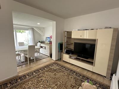 Propriété - 95 m² - 5 pièces