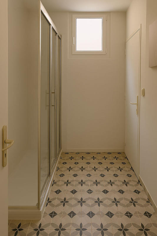 Maison - 96 m² - 5 pièces