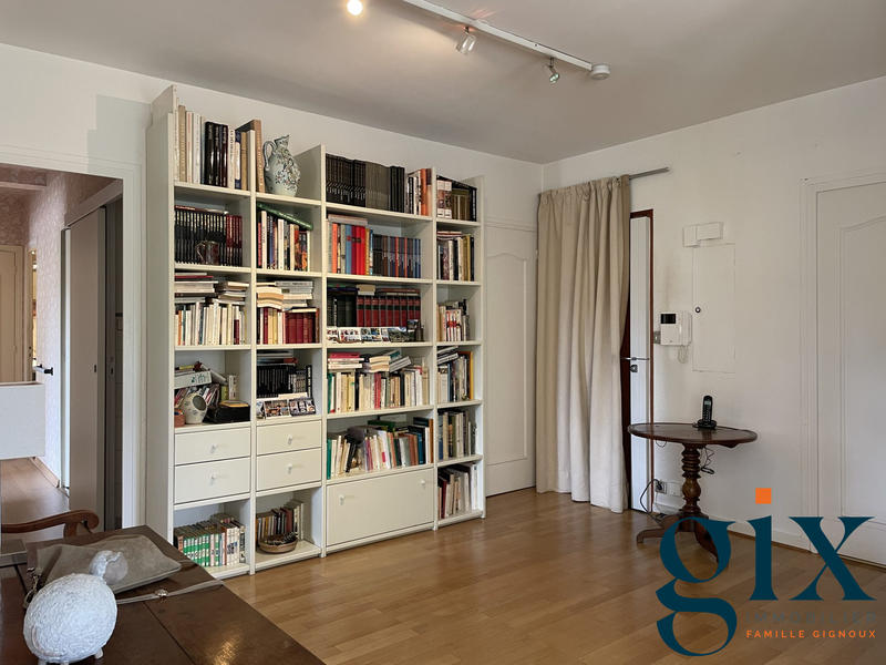 Appartement - 123 m² - 5 pièces