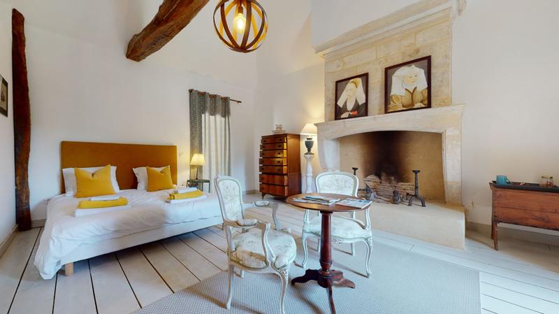 Maison traditionnelle - 514 m² - 15 pièces