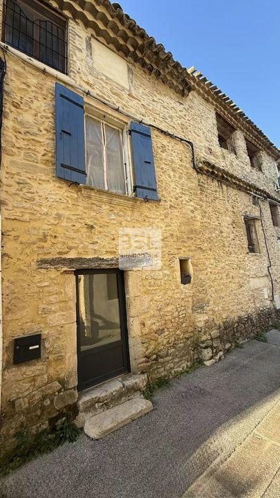 Maison de village - 70 m² - 2 pièces
