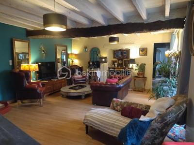 Maison ancienne - 177 m² - 11 pièces