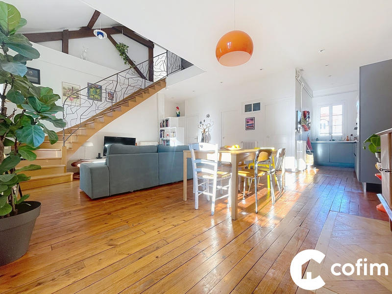 Appartement - 96 m² - 4 pièces