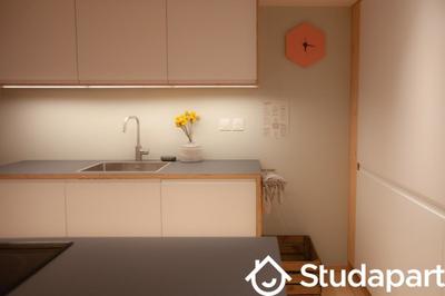 Chambre - 130 m² - 1 pièce