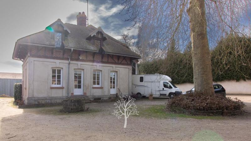 Maison de domaine équestre - 90 m² - 4 pièces