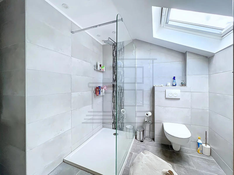 Maison - 103 m² - 5 pièces