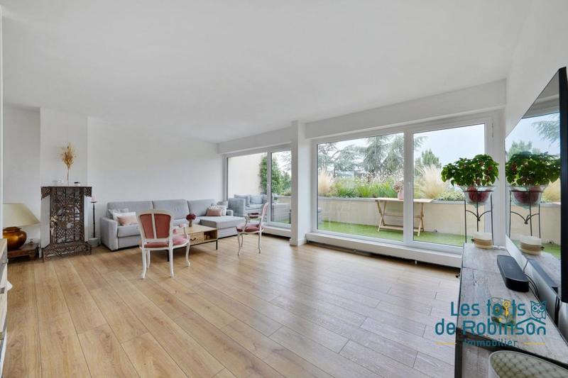 Duplex - 141 m² - 7 pièces