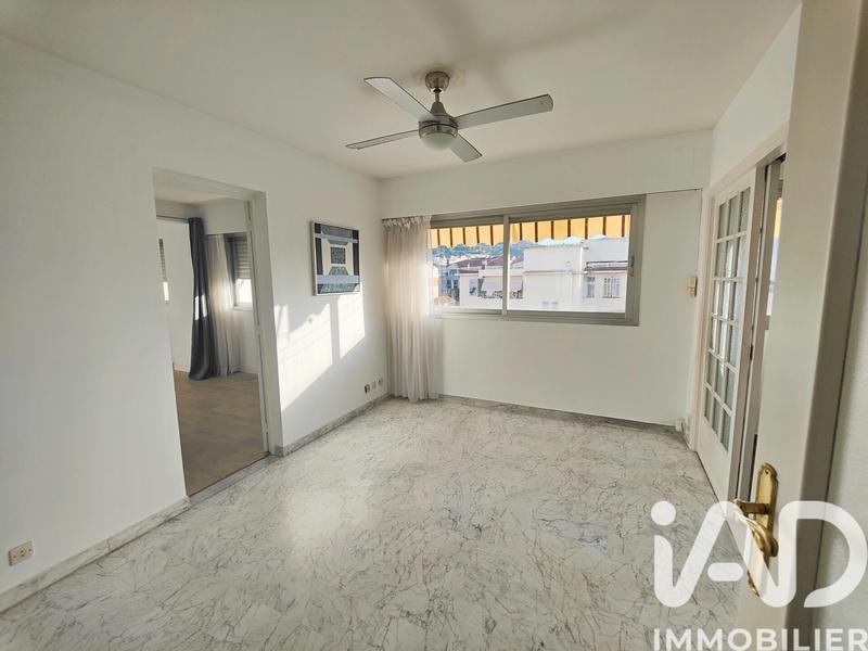 Studio - 43 m² - 1 pièce