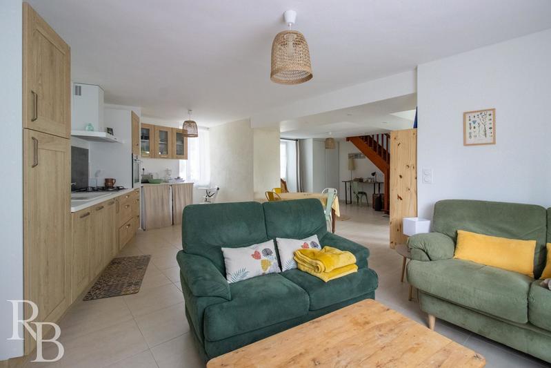 Maison - 85 m² - 3 pièces