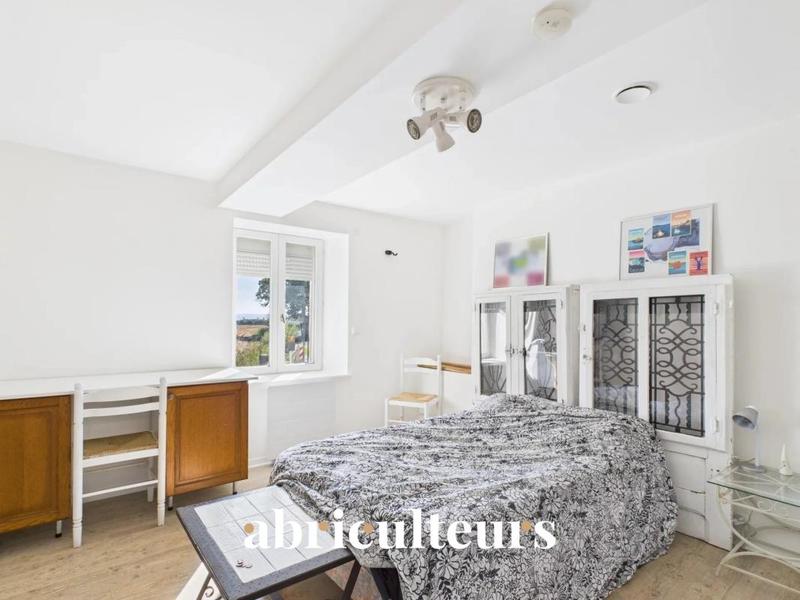 Maison ancienne - 140 m² - 7 pièces