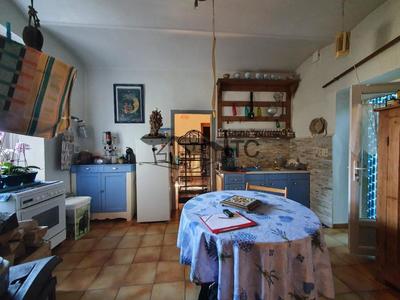 Maison de village - 73 m² - 4 pièces