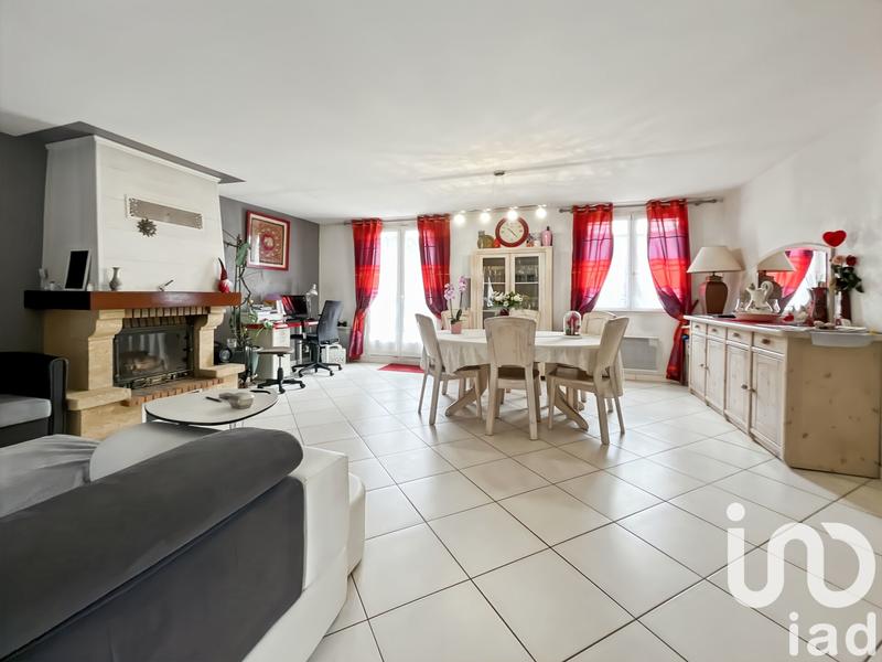 Maison - 107 m² - 6 pièces