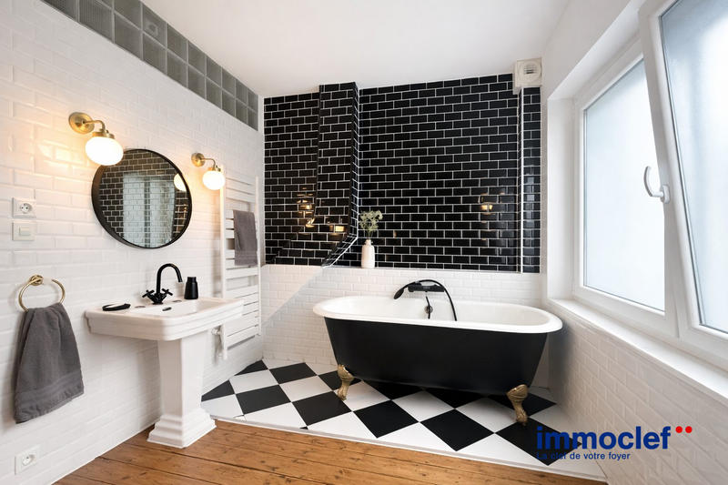 Maison - 95 m² - 4 pièces