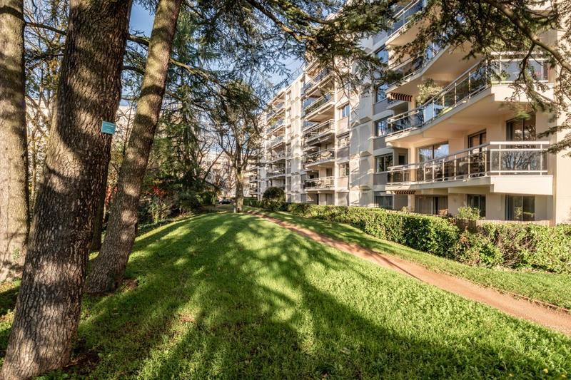 Appartement - 87 m² - 3 pièces